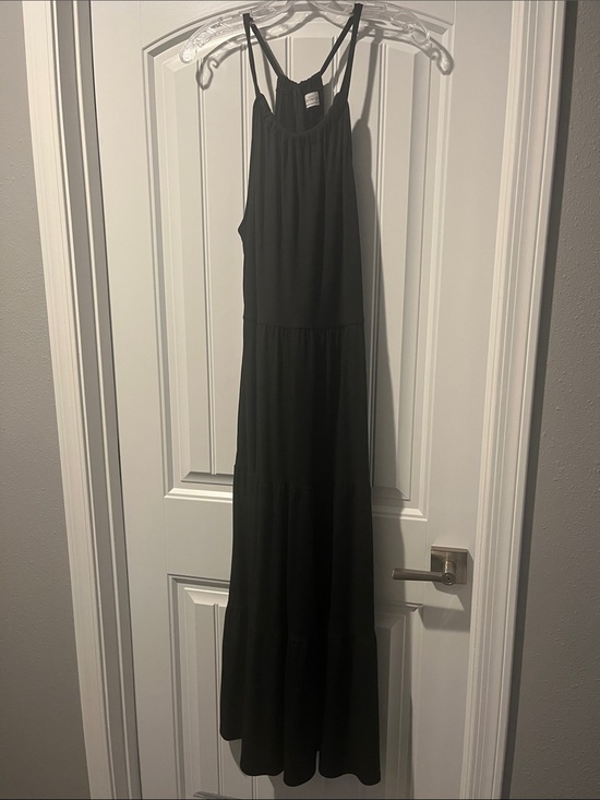 Kaileigh Dresses & Skirts - Kaileigh Black Strappy Tiered Maxi Dress